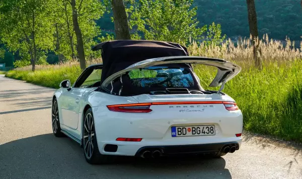 Porsche 911 / Carrera for rent in Montenegro