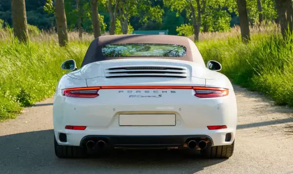 Porsche 911 / Carrera for rent in Montenegro