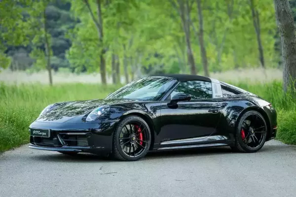 Porsche Targa for rent in Montenegro