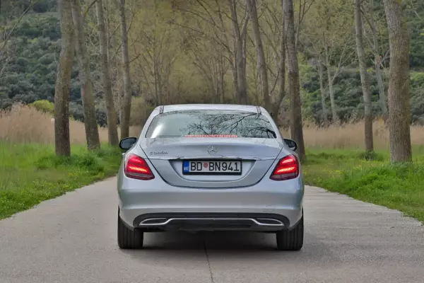Mercedes C 300h for rent in Montenegro