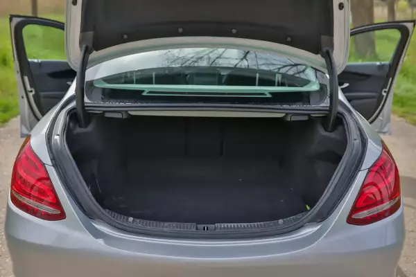 Mercedes C 300h for rent in Montenegro