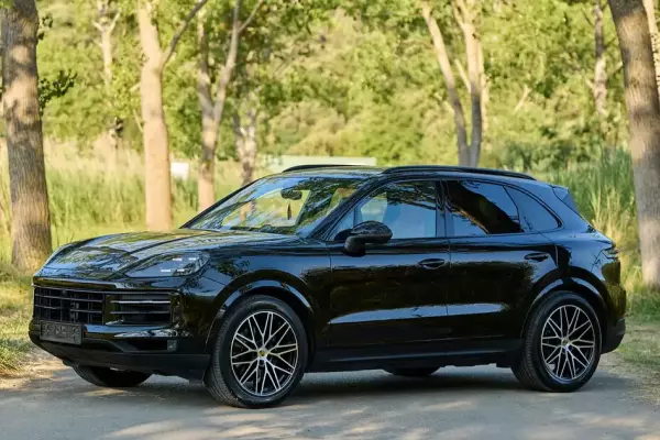 Porsche Cayenne for rent in Montenegro