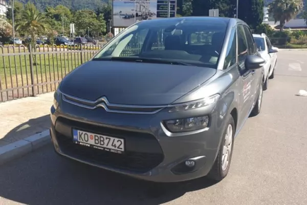 Citroen C4 Picasso for rent in Montenegro