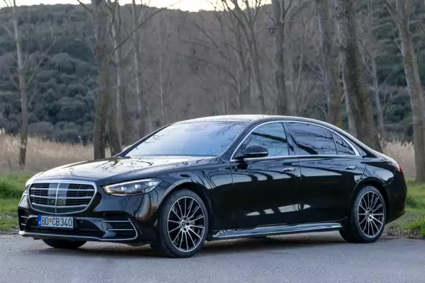 Mercedes S500 Maybach for rent in Montenegro