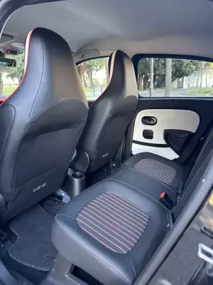 Renault Twingo for rent in Petrovac