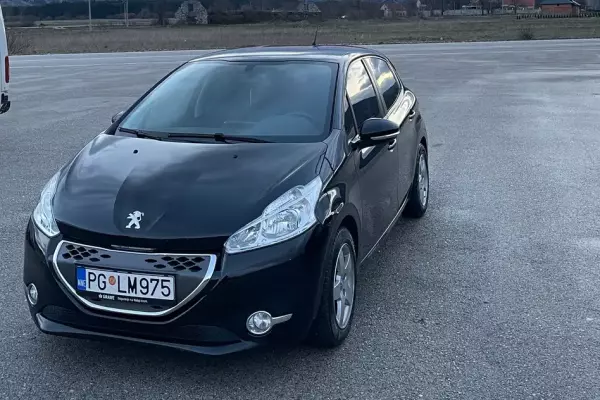 Peugeot 208 for rent in Tivat