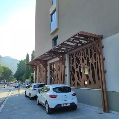 Renault Clio for rent in Montenegro