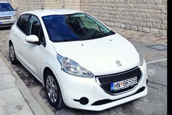Peugeot 208 for rent in Kotor