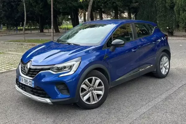 Renault Captur for rent in Kolasin