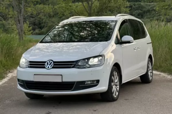 Volkswagen Sharan for rent in Bar
