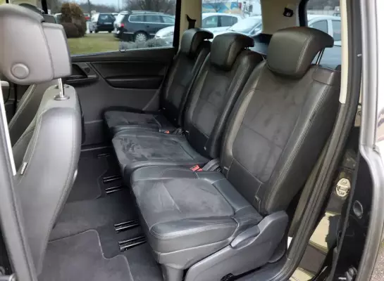 Volkswagen Sharan for rent in Bijela
