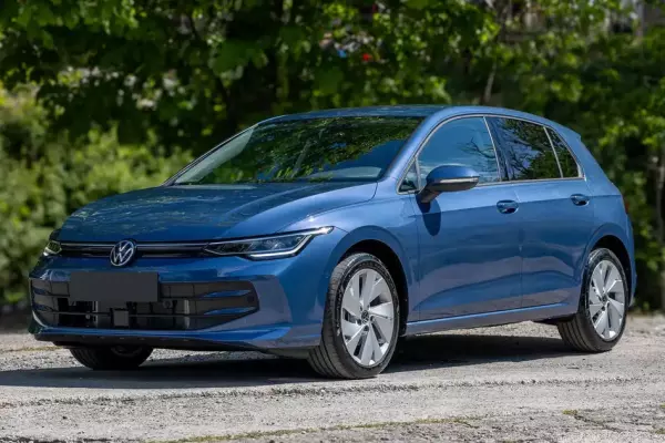 Volkswagen Golf for rent in Rose