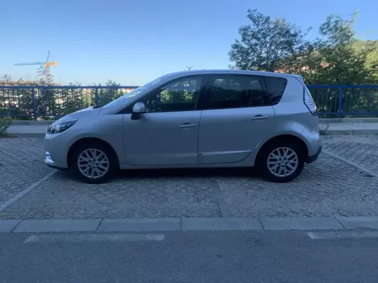 Renault Scenic for rent in Prcanj