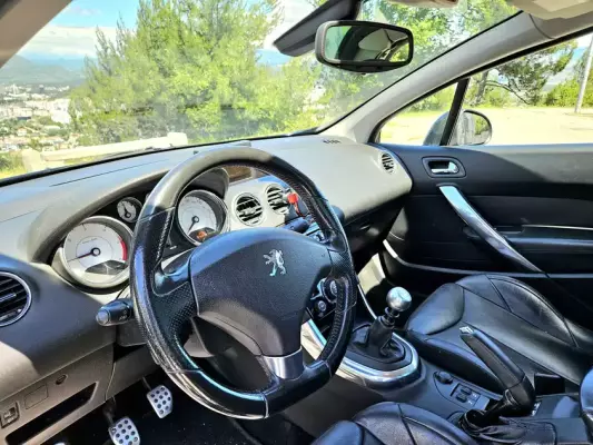 Peugeot 308 CC for rent in Ulcinj