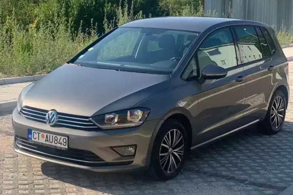 Volkswagen Golf Sportsvan for rent in Montenegro
