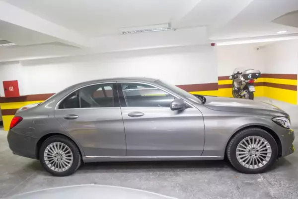 Mercedes C 220 for rent in Montenegro