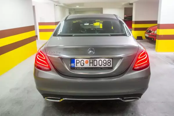 Mercedes C 220 for rent in Montenegro