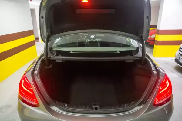 Mercedes C 220 for rent in Montenegro