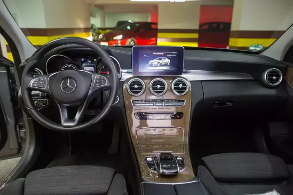 Mercedes C 220 for rent in Montenegro