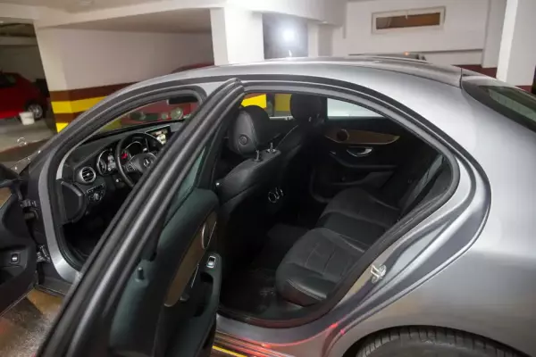 Mercedes C 220 for rent in Montenegro