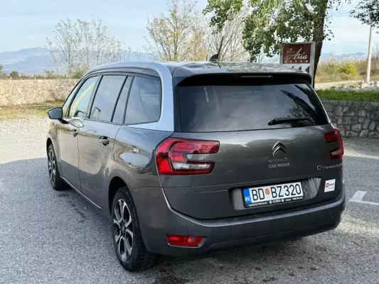 Citroen C4 SpaceTourer for rent in Montenegro