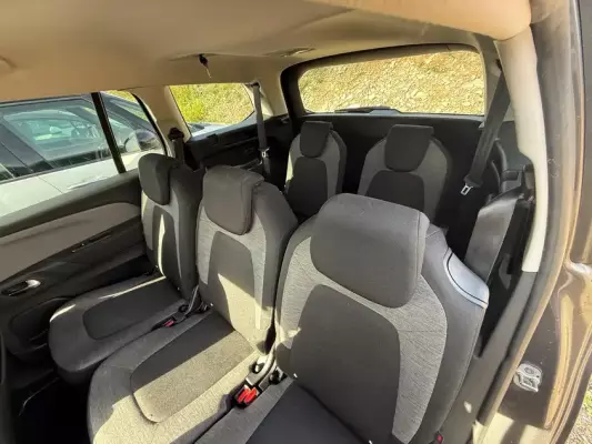 Citroen C4 SpaceTourer for rent in Montenegro