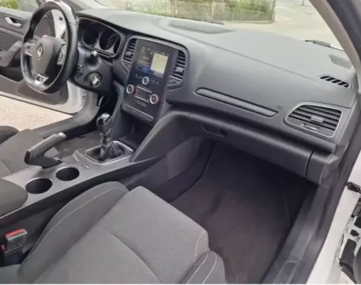 Renault Megane for rent in Bar