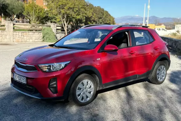 Kia Stonic for rent in Bar
