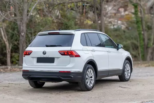 Volkswagen Tiguan for rent in Dobre Vode