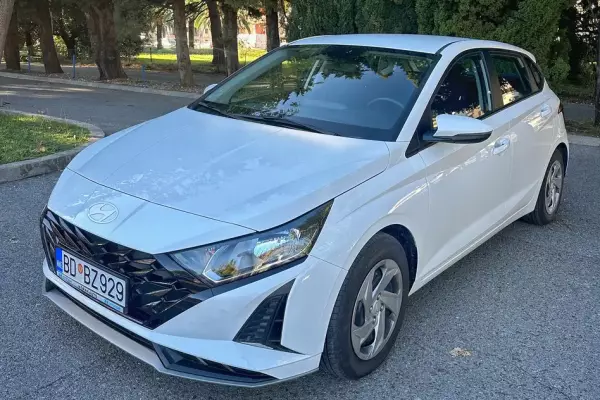 Hyundai i20 for rent in Perast