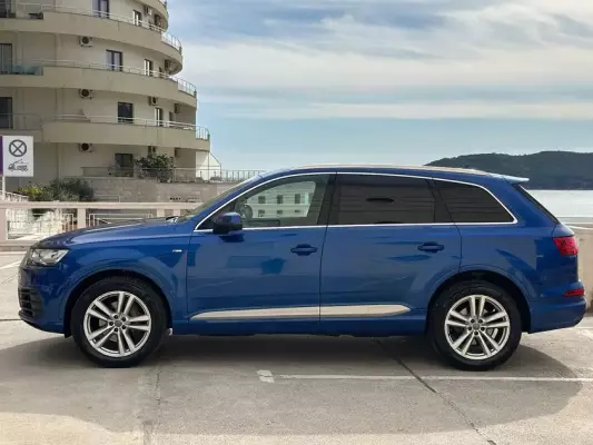 Audi Q7 for rent in Montenegro