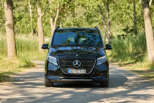 Mercedes V300 for rent in Montenegro