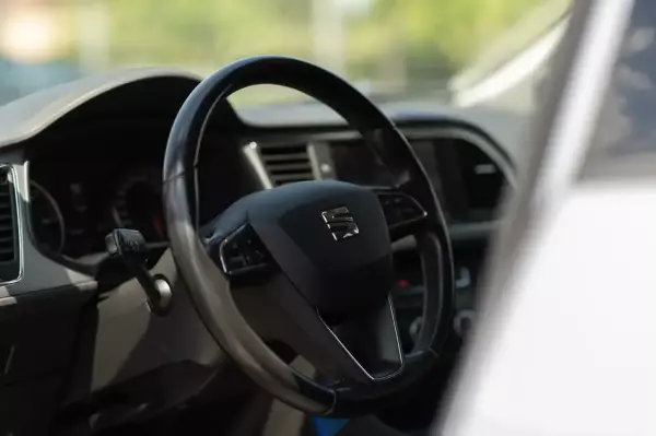 Seat Leon for rent in Igalo