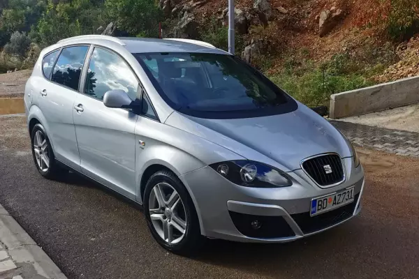 Seat Altea for rent in Montenegro