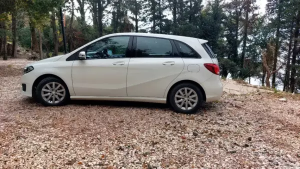 Mercedes B 180 for rent in Montenegro