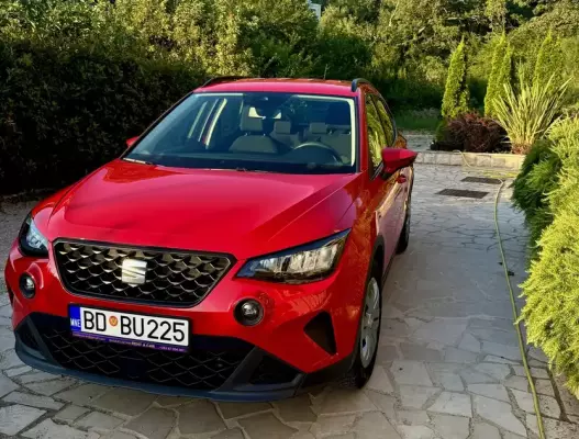 Seat Arona for rent in Bečići