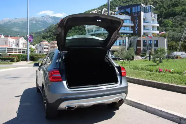 Mercedes GLA 200 for rent in Podgorica