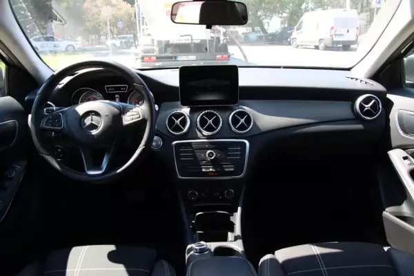 Mercedes GLA 200 for rent in Podgorica