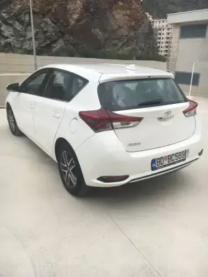 Toyota Auris for rent in Prcanj