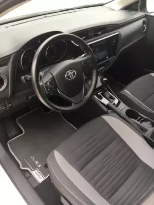 Toyota Auris for rent in Prcanj