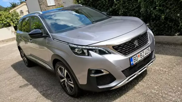 Peugeot 5008 for rent in Budva