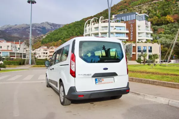 Ford Tourneo Connect for rent in Montenegro