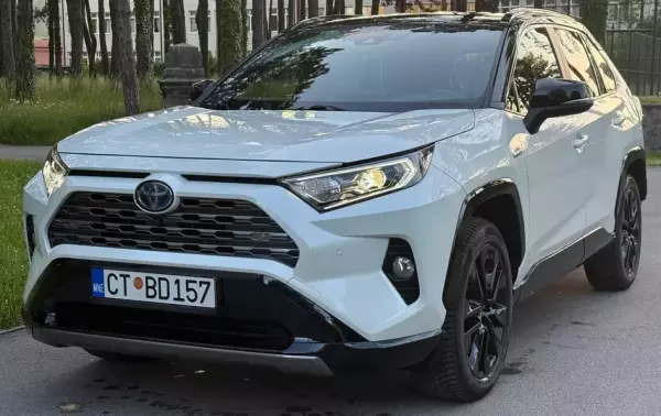 Toyota RAV4 for rent in Podgorica