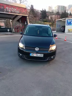 Volkswagen Touran for rent in Montenegro