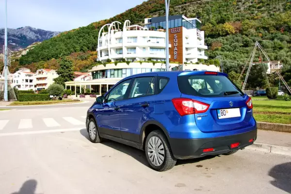 Suzuki S-Cross for rent in Bečići