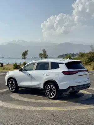 Chery Tiggo 8 Plug-in Hybrid for rent in Montenegro