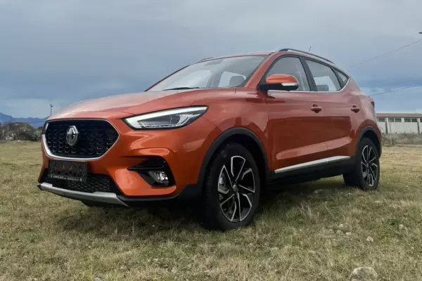 MG ZS for rent in Krasici