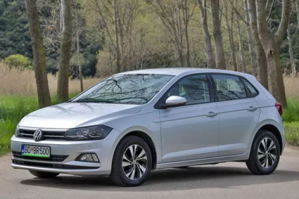 Volkswagen Polo for rent in Petrovac