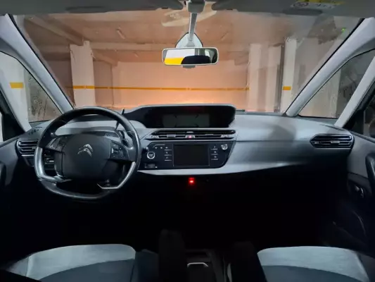 Citroen C4 Picasso for rent in Budva