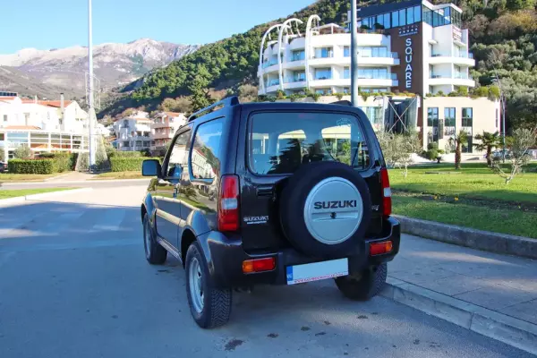 Suzuki Jimny for rent in Tivat